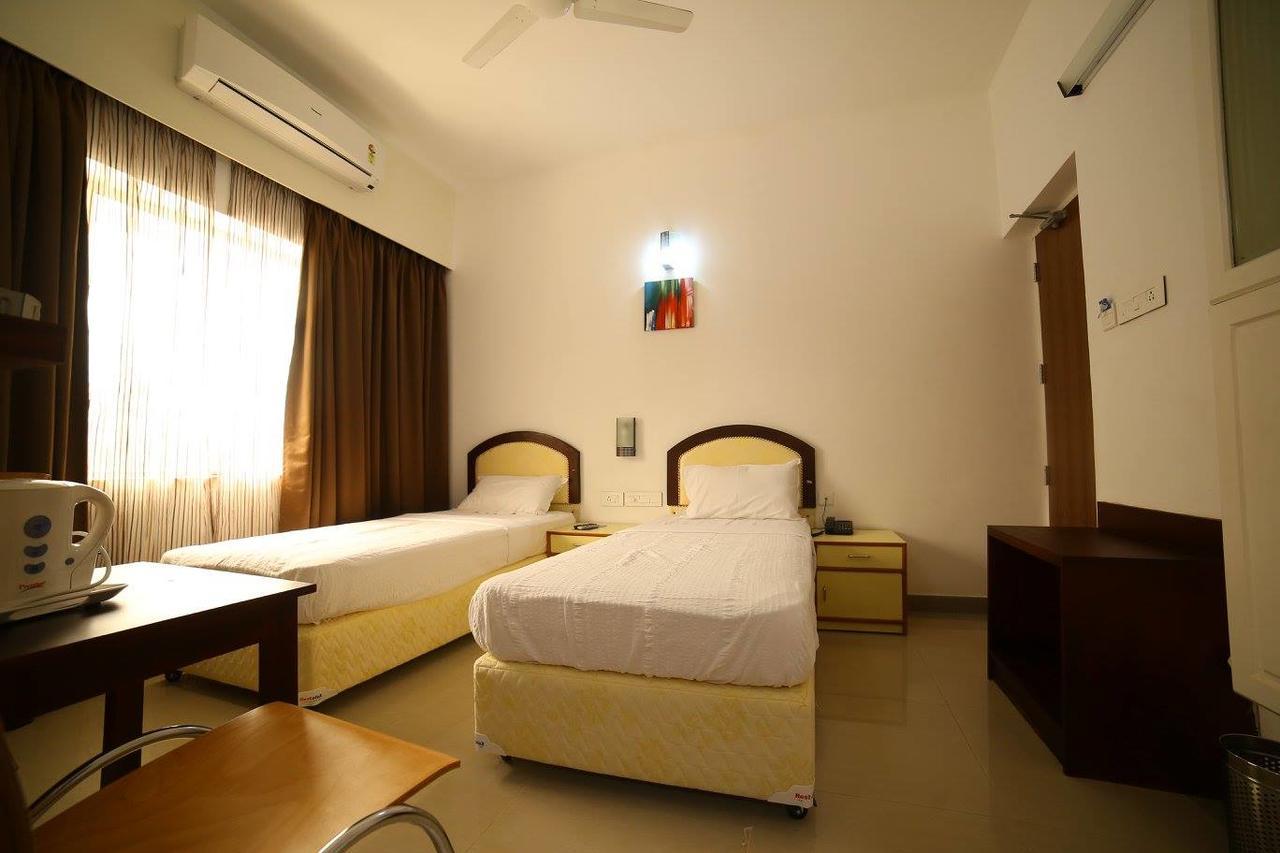 Hotel Captain Fisher Kochi Exterior foto